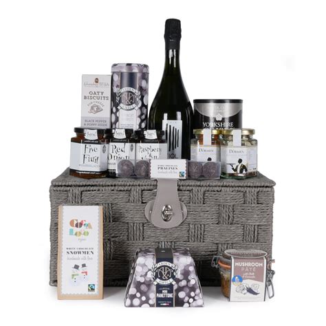 luxury hampers for men.